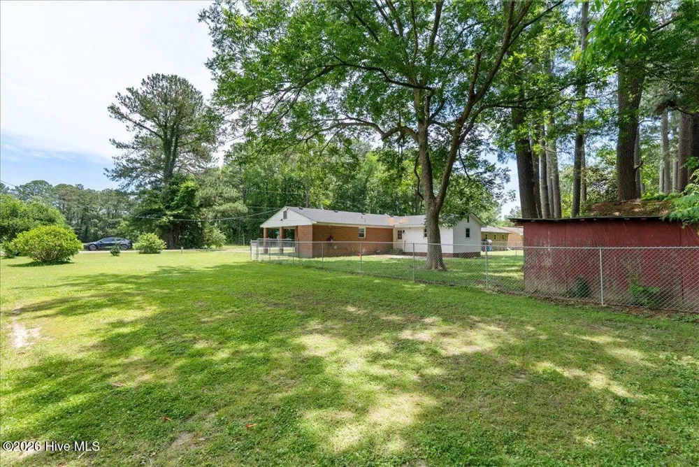 111 S Sycamore Street Woodland, NC 27897
