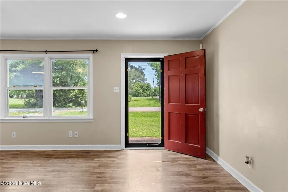 111 S Sycamore Street Woodland, NC 27897