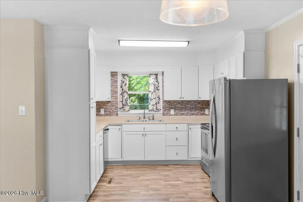 111 S Sycamore Street Woodland, NC 27897