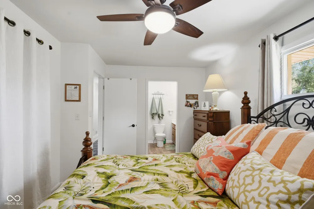 9940 W Sunset Lane Elwood, IN 46036