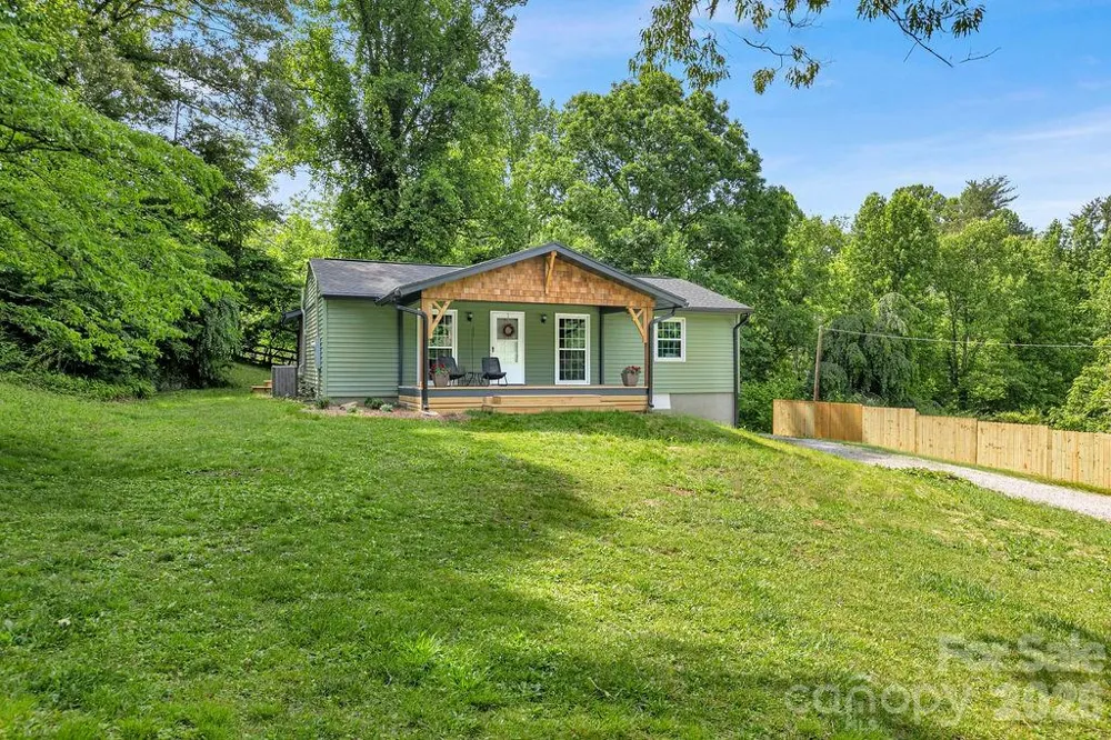 113 Byrd Lane Brevard, NC 28712