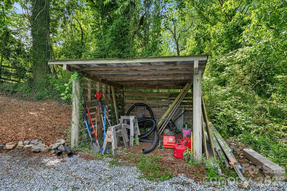 113 Byrd Lane Brevard, NC 28712