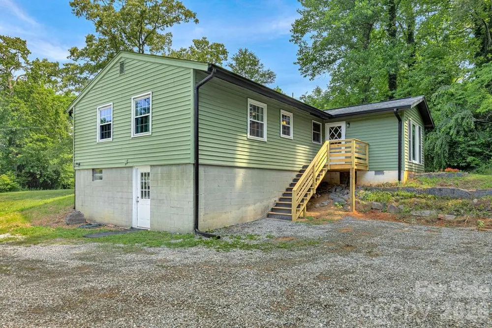 113 Byrd Lane Brevard, NC 28712