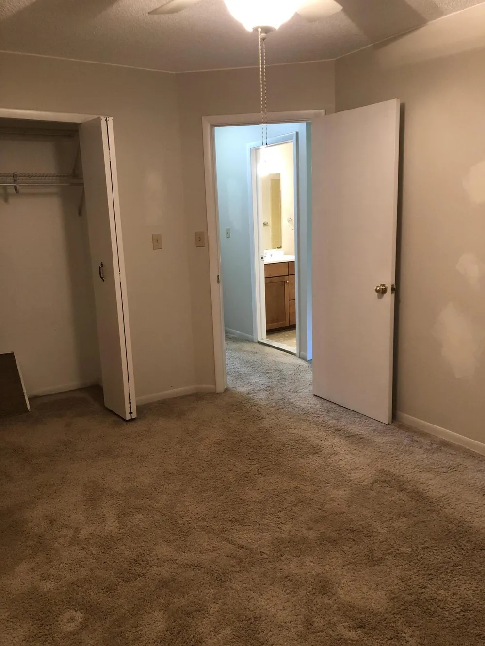 25136 Potomac Drive South Lyon, MI 48178