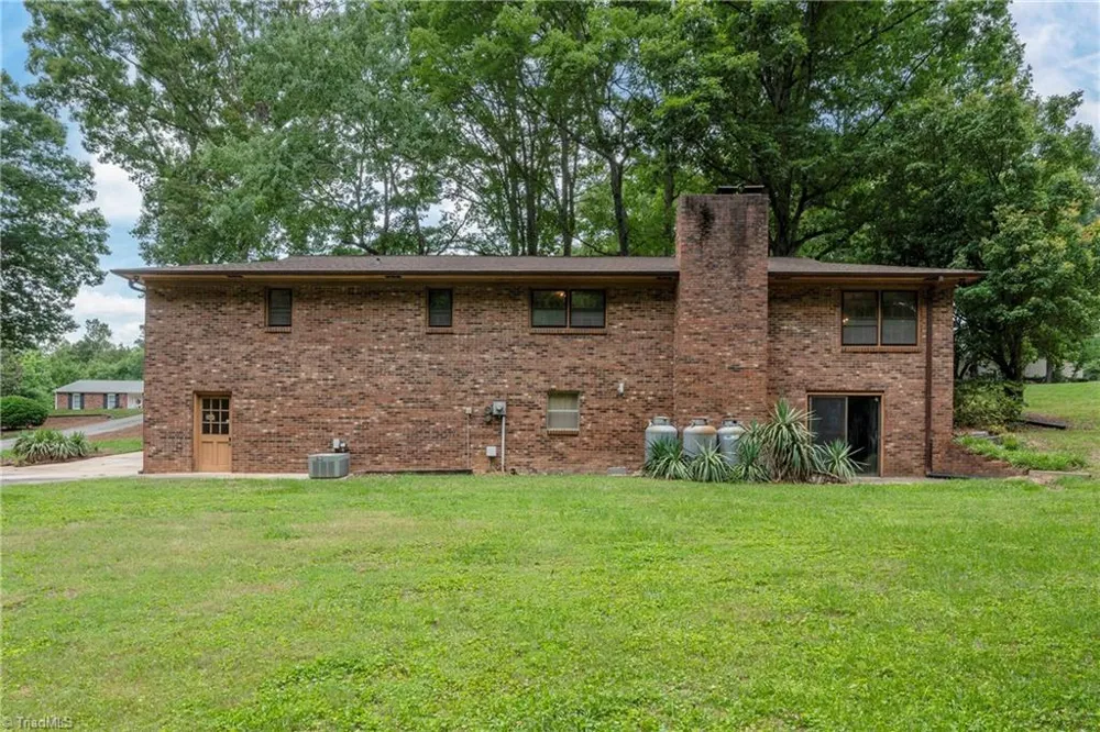 160 Sunny Acres Drive Lewisville, NC 27023