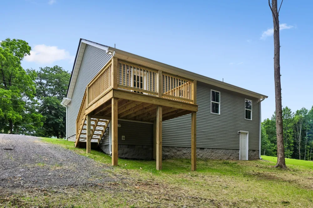 144 Towers Ln Woodbury, TN 37190