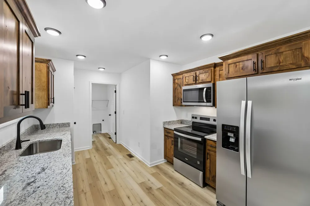 144 Towers Ln Woodbury, TN 37190