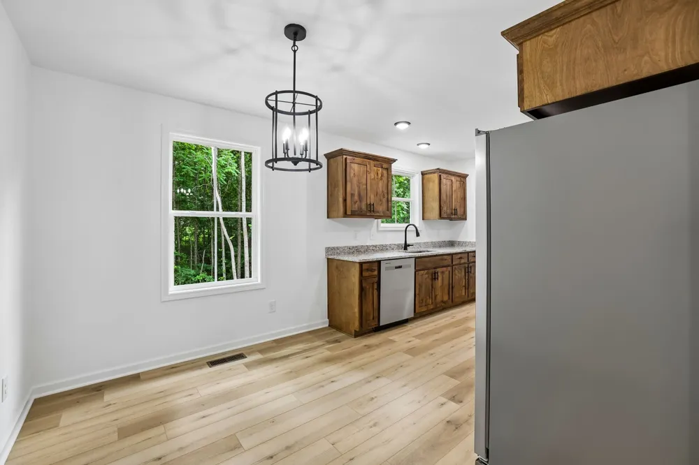 144 Towers Ln Woodbury, TN 37190