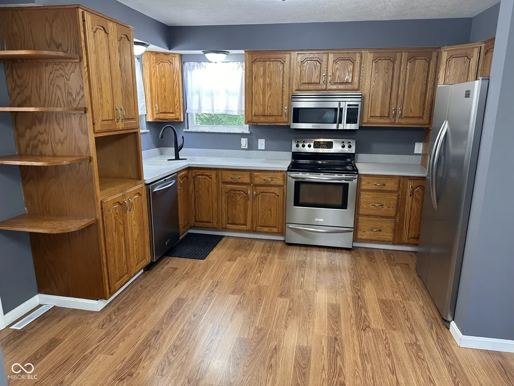 1742 E Range Line Road Greencastle, IN 46135