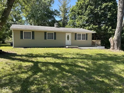 1742 E Range Line Road