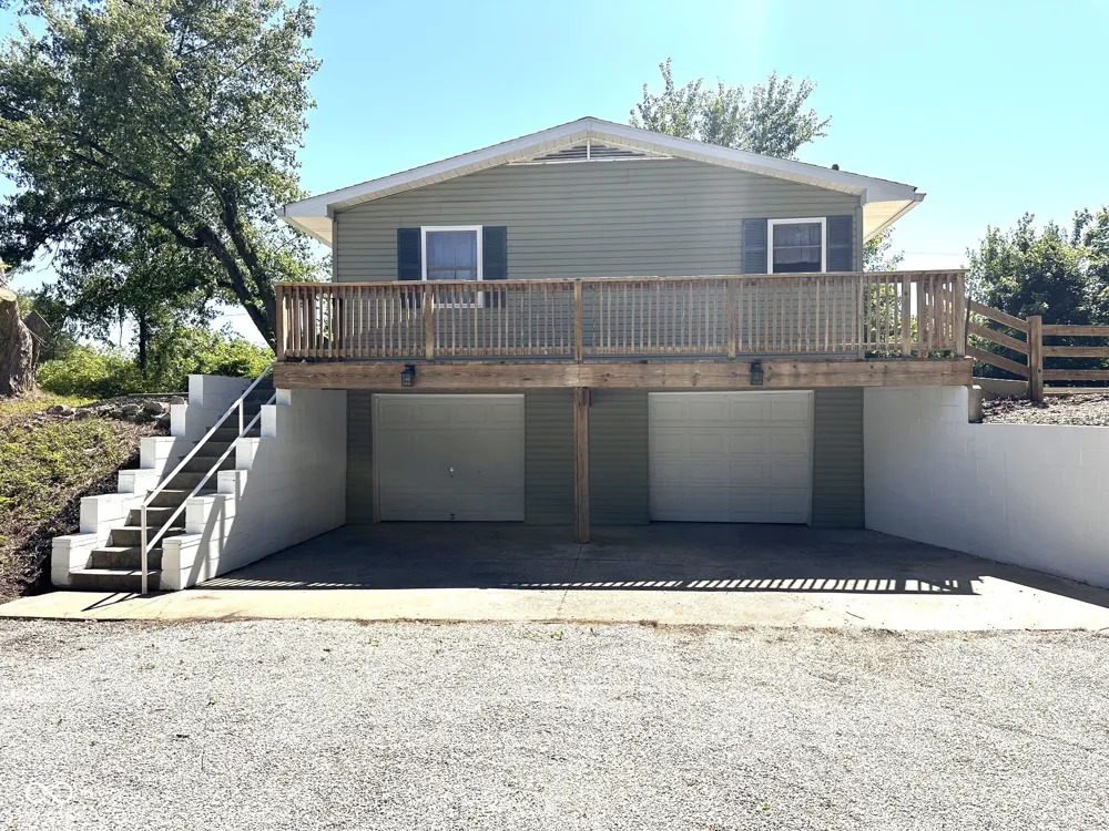 1742 E Range Line Road Greencastle, IN 46135