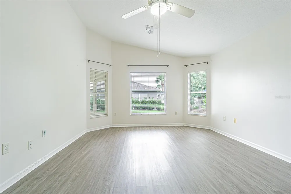 10245 BUNCOMBE WAY San Antonio, FL 33576