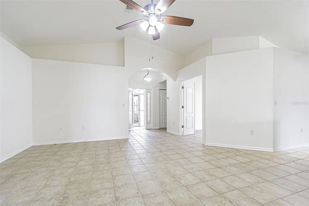 10245 BUNCOMBE WAY San Antonio, FL 33576