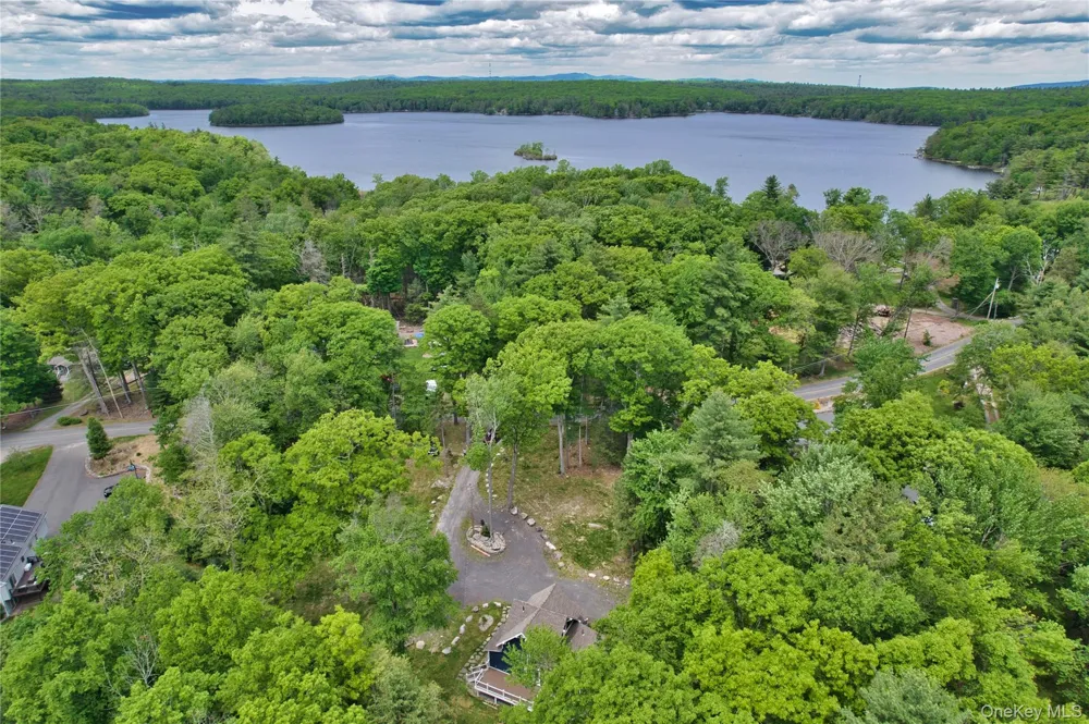 407 Yankee Lake Road Wurtsboro, NY 12790