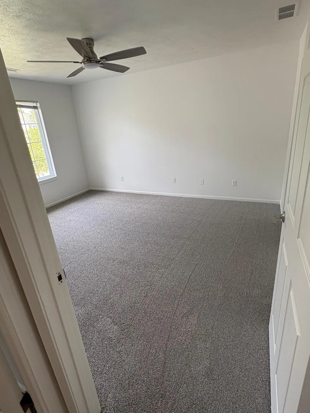 194 Hunters Lane NE #37 Rockford, MI 49341