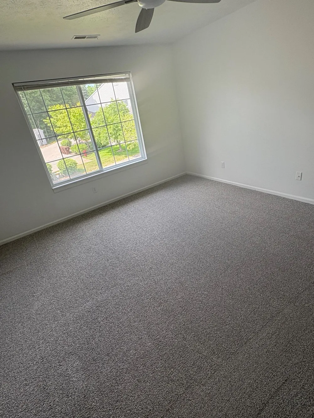 194 Hunters Lane NE #37 Rockford, MI 49341