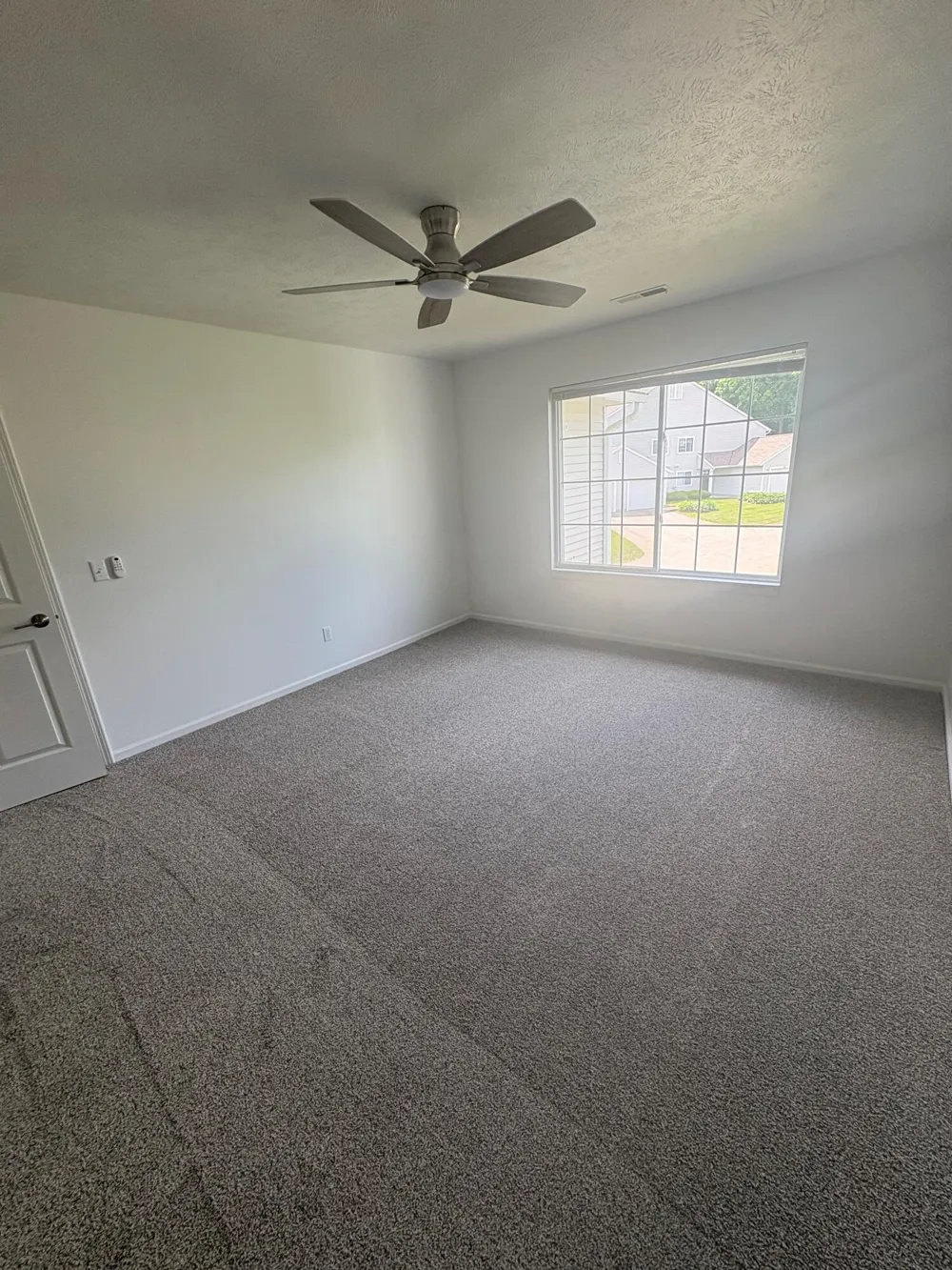 194 Hunters Lane NE #37 Rockford, MI 49341
