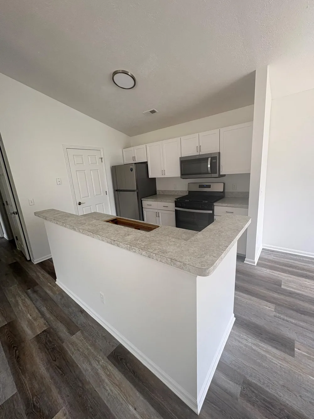 194 Hunters Lane NE #37 Rockford, MI 49341