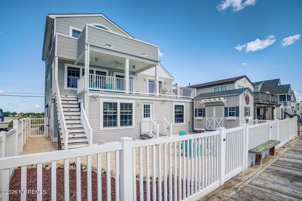 20 Carroll Avenue Tuckerton, NJ 08087