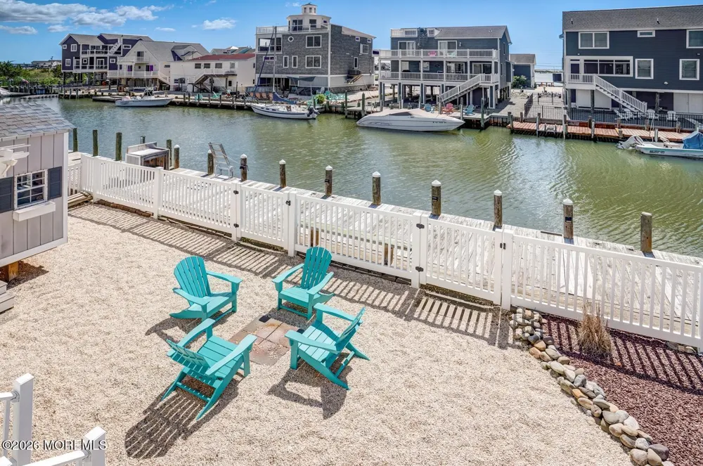 20 Carroll Avenue Tuckerton, NJ 08087