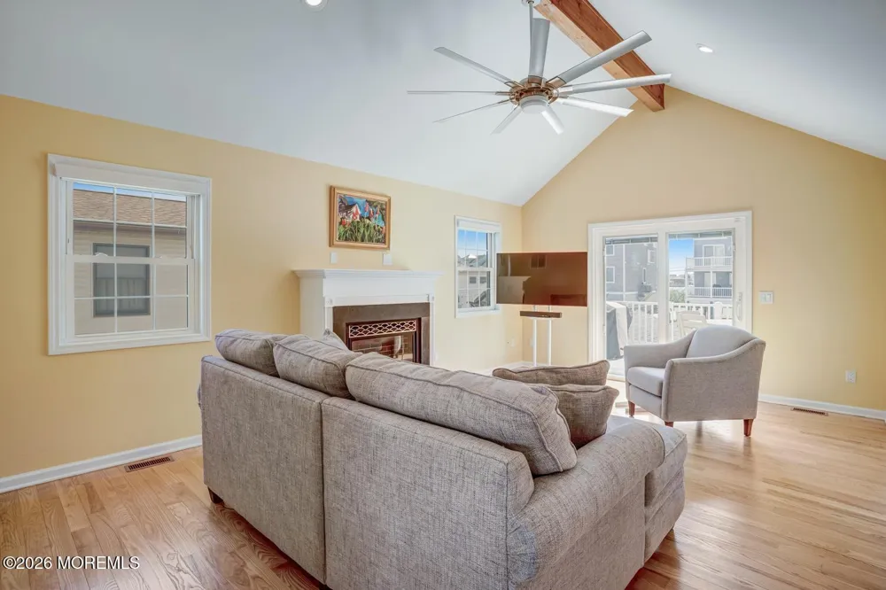 20 Carroll Avenue Tuckerton, NJ 08087