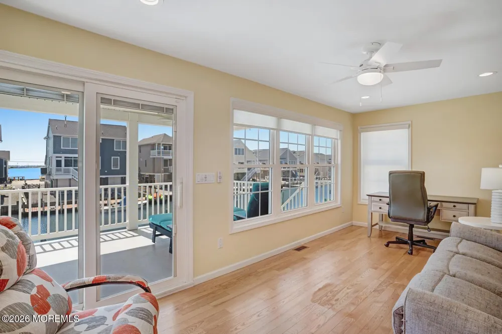 20 Carroll Avenue Tuckerton, NJ 08087