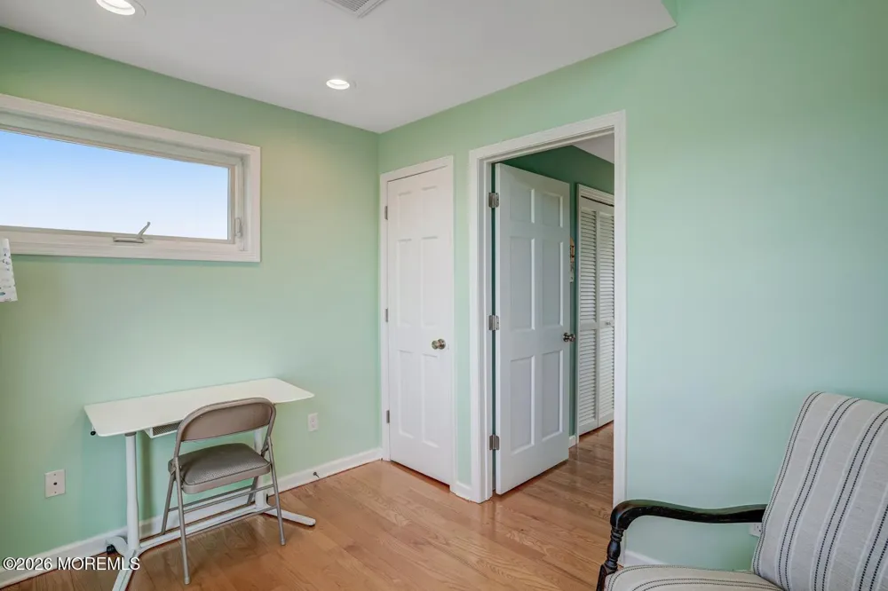 20 Carroll Avenue Tuckerton, NJ 08087