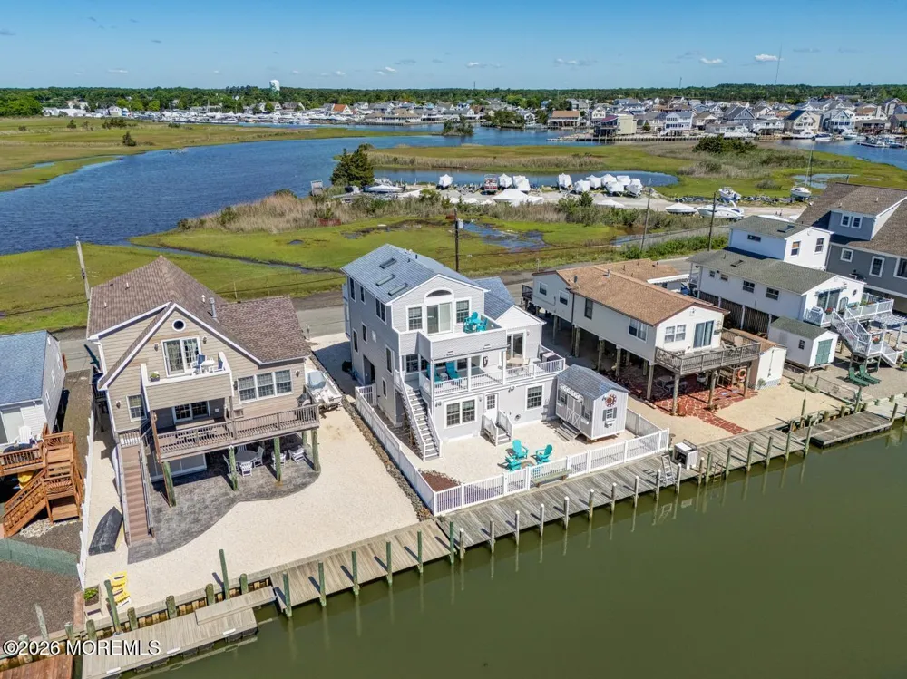 20 Carroll Avenue Tuckerton, NJ 08087