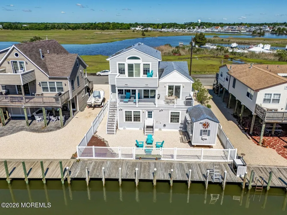 20 Carroll Avenue Tuckerton, NJ 08087