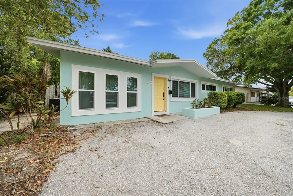 2489 58TH STREET St Petersburg, FL 33710