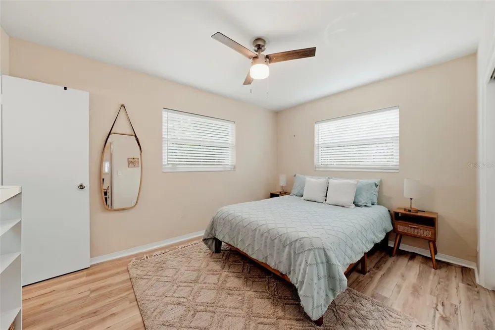 2489 58TH STREET St Petersburg, FL 33710