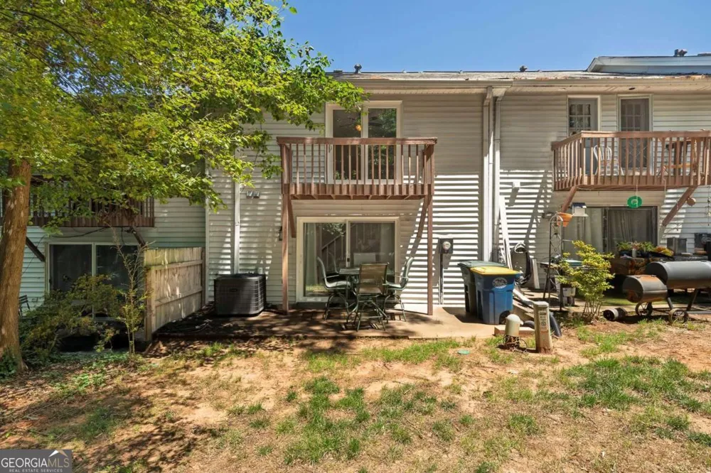 9 Fairway DR NW Kennesaw, GA 30144