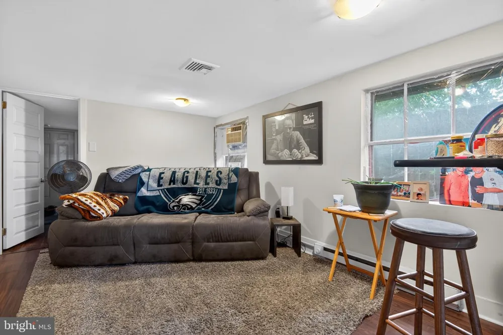 4023 MINUTE DRIVE Columbia, PA 17512