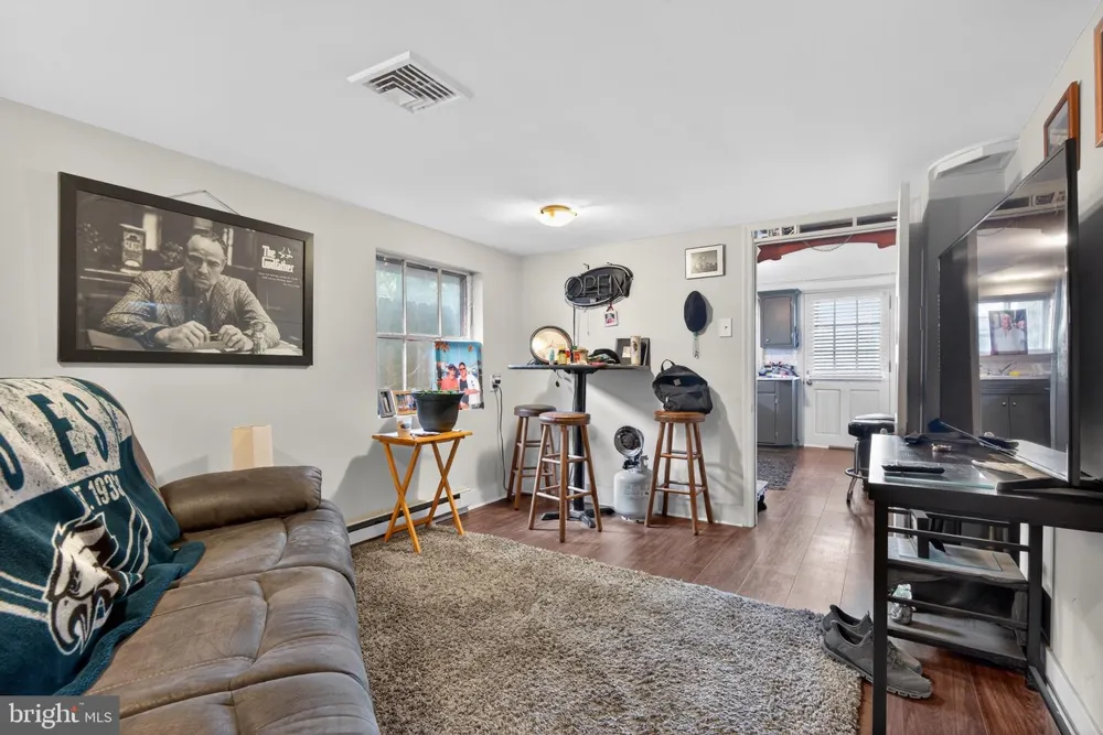 4023 MINUTE DRIVE Columbia, PA 17512