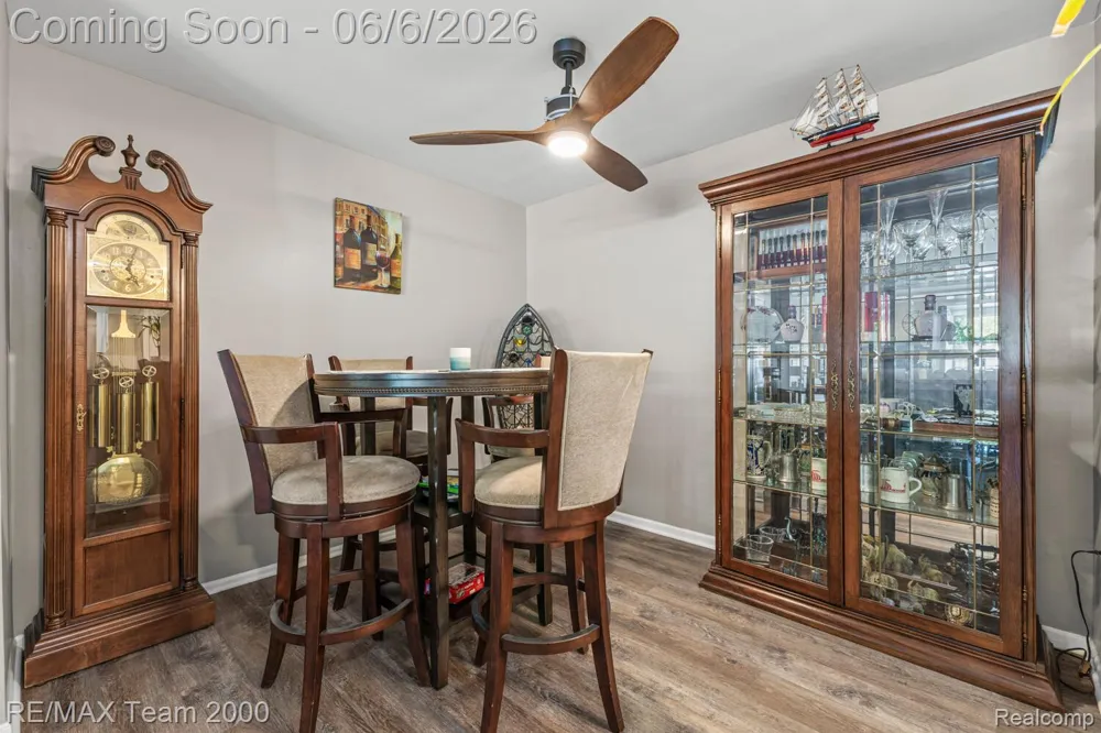 37522 Jefferson Avenue #102 Harrison Charter Township, MI 48045