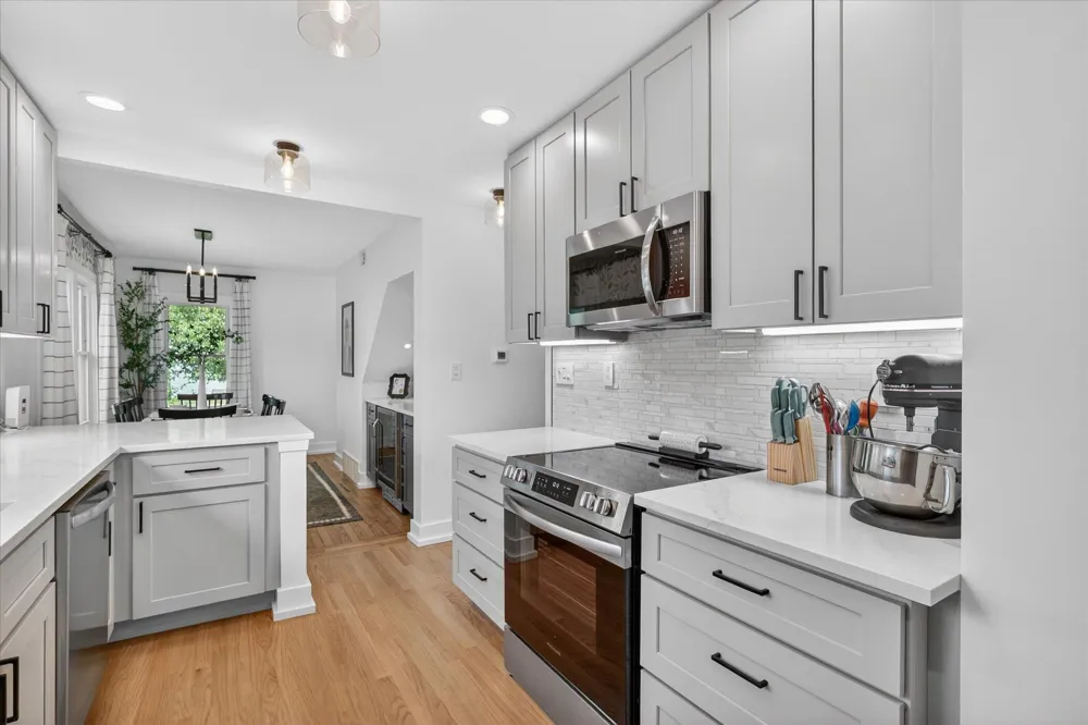 408 Elm Street Three Oaks Village, MI 49128