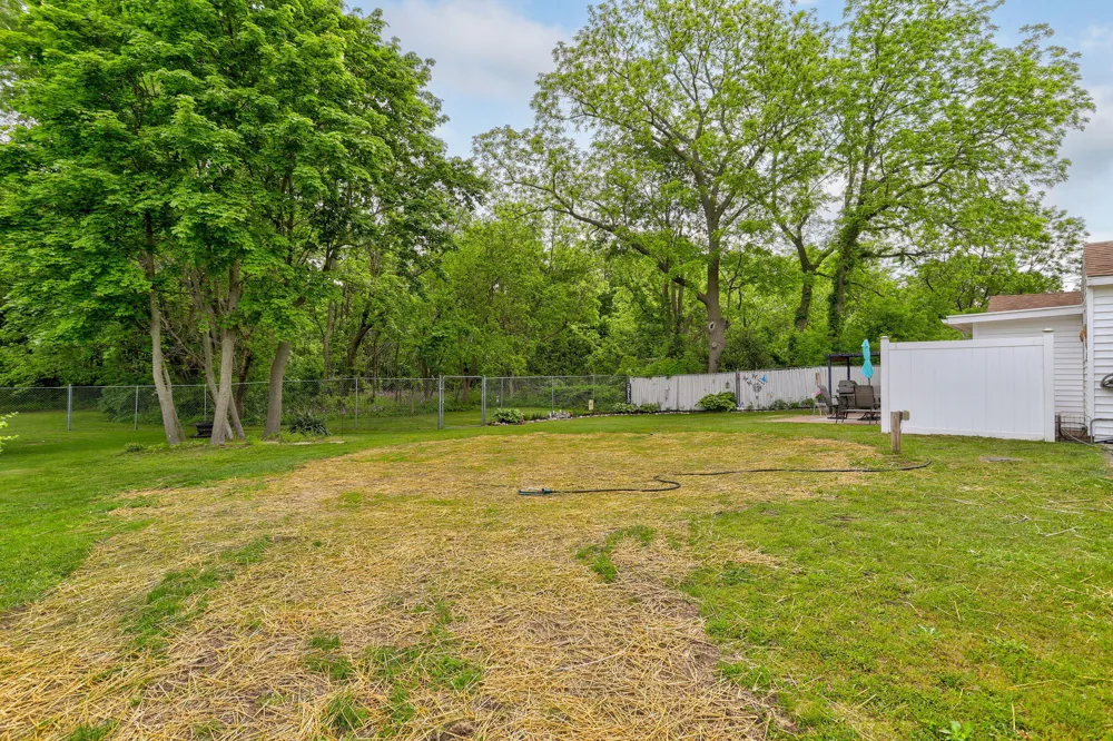 72354 M 43 South Haven Charter Township, MI 49090