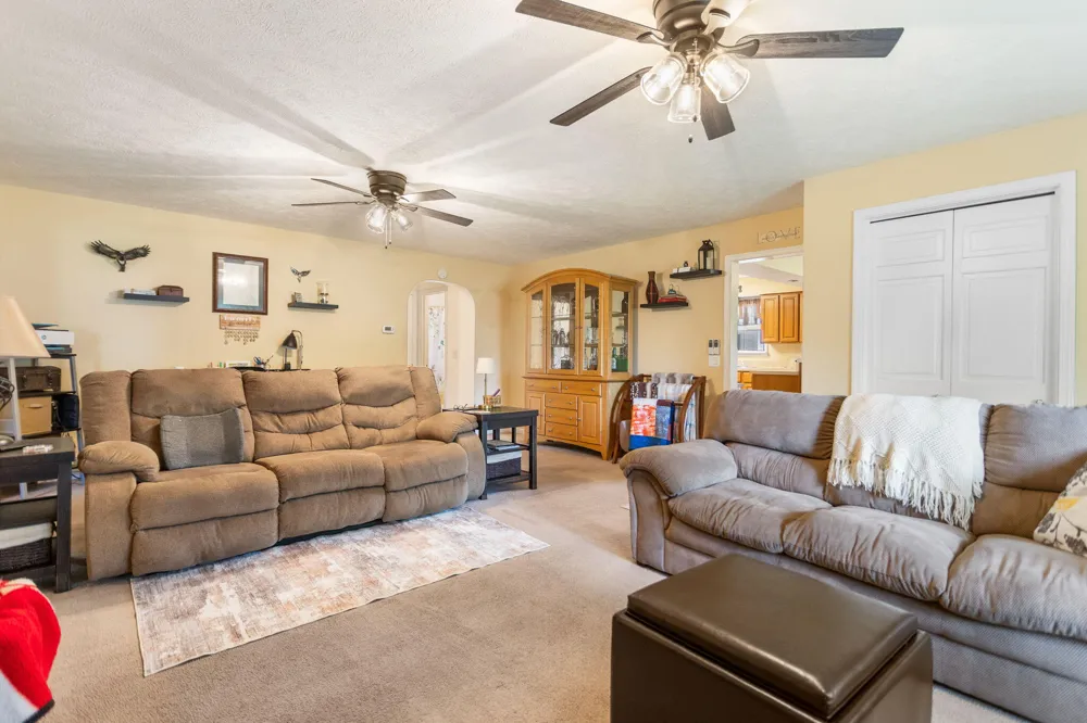 72354 M 43 South Haven Charter Township, MI 49090