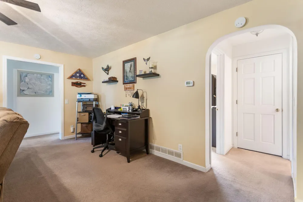 72354 M 43 South Haven Charter Township, MI 49090