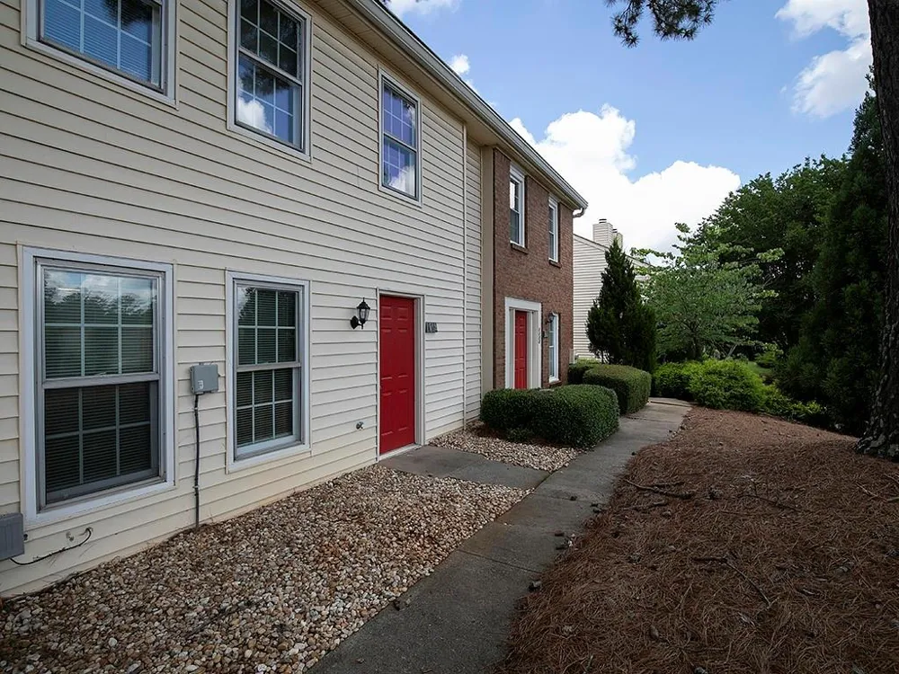 1018 Old Holcomb Bridge Road Roswell, GA 30076