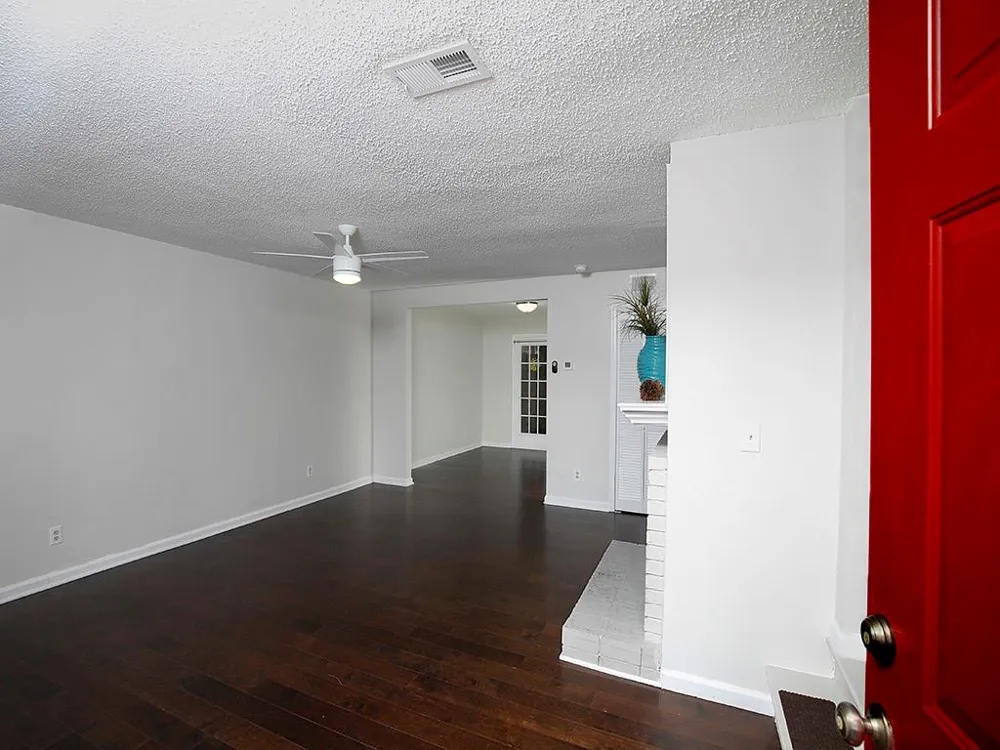 1018 Old Holcomb Bridge Road Roswell, GA 30076