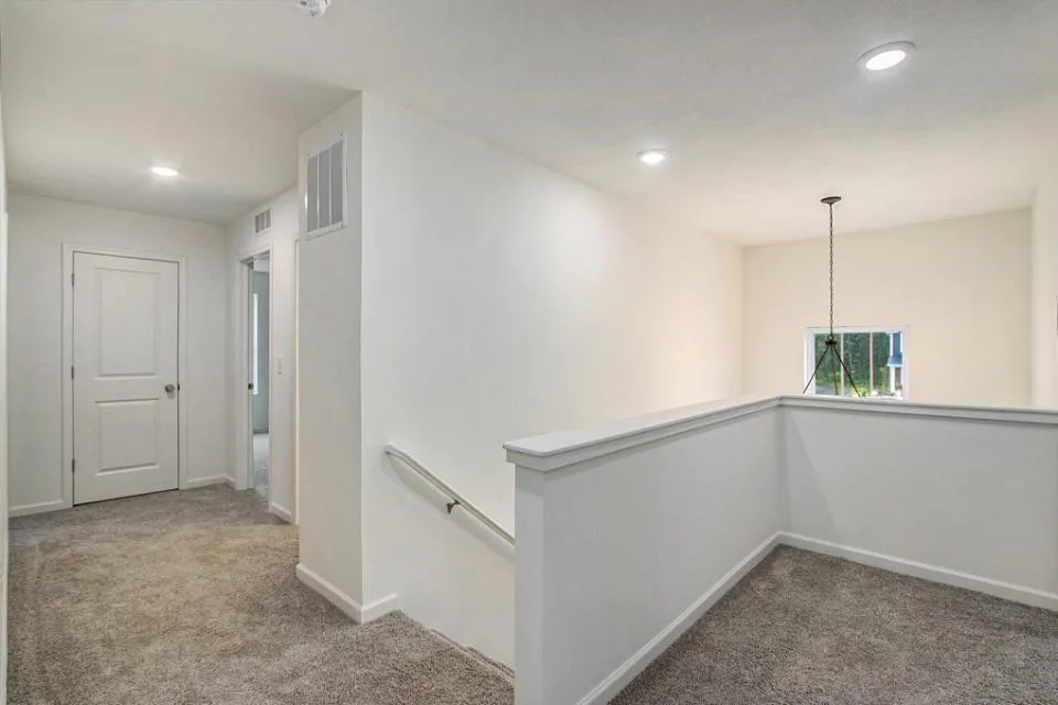 9336 Snow Valley Drive SE Alto, MI 49302
