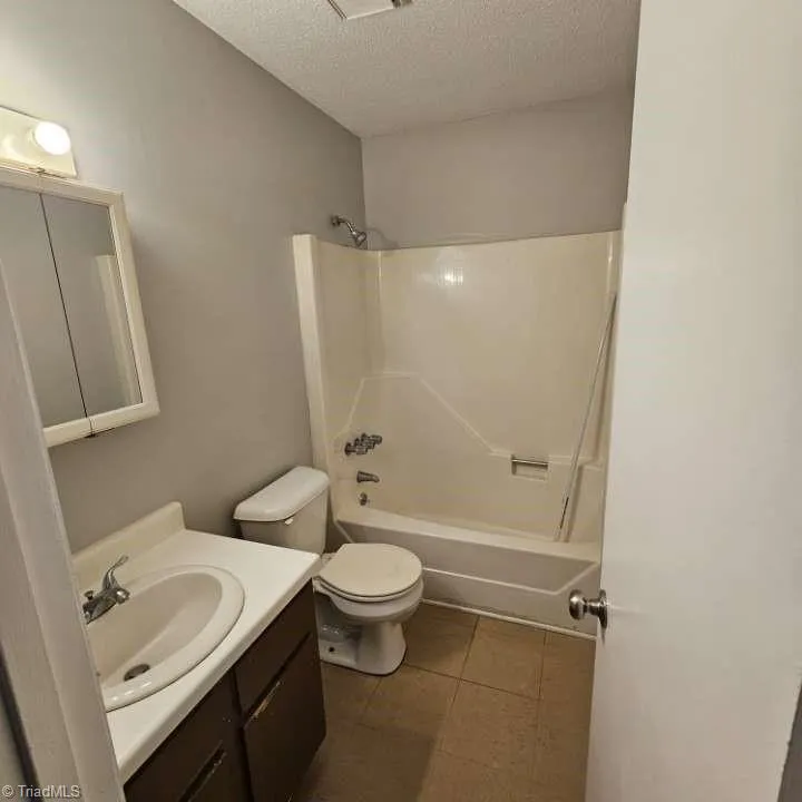 1807 S Scales Street #17 Reidsville, NC 27320