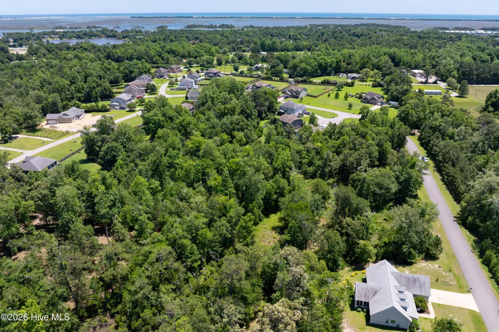 Lot 10 Tree Hill Lane Hubert, NC 28539