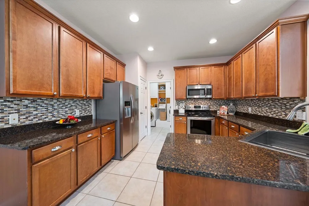 8241 ACADIAN LANE Seminole, FL 33777