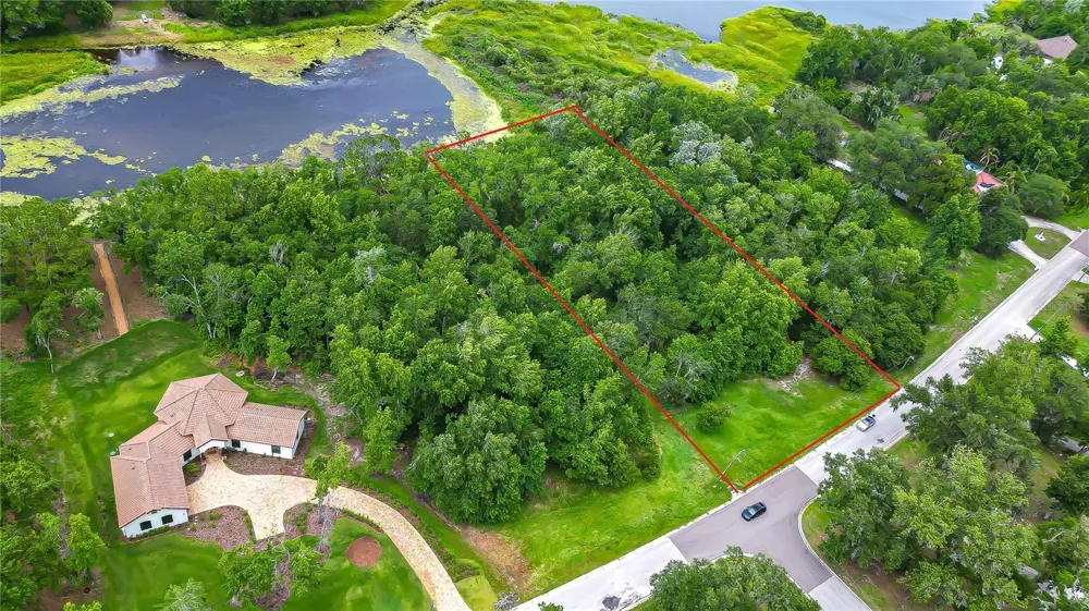 LAKE HILLS DRIVE Riverview, FL 33569