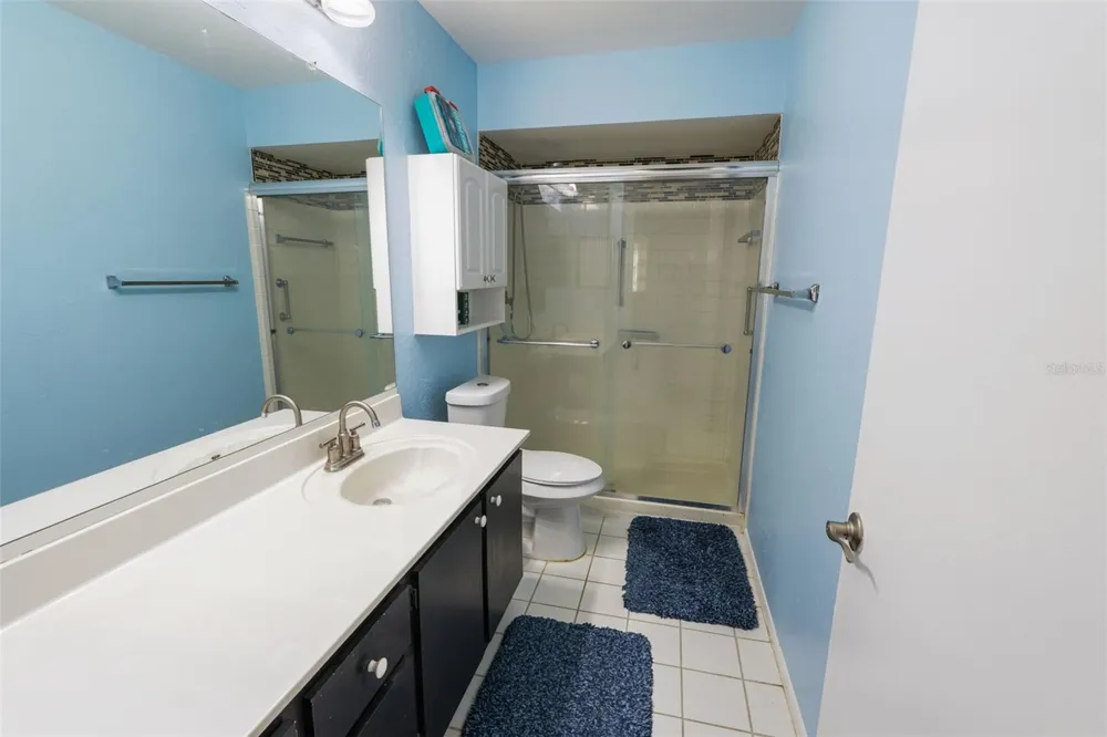 2465 NORTHSIDE DRIVE #102 Clearwater, FL 33761