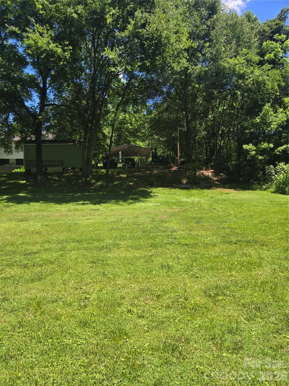 156 S Caldwell Avenue Newton, NC 28658