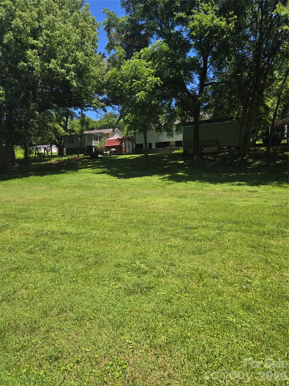 156 S Caldwell Avenue Newton, NC 28658