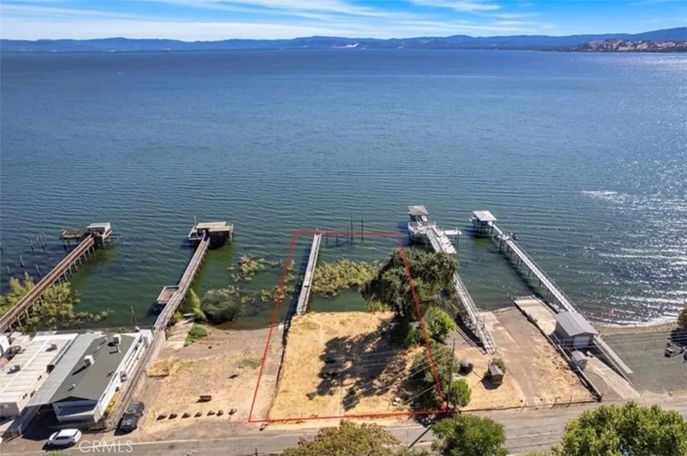 3383 Lakeshore Nice, CA 95464